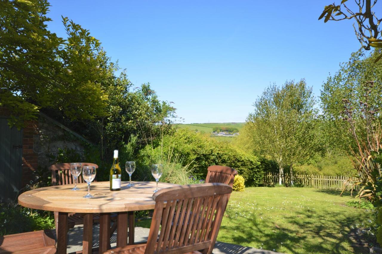 2 Farm Cottages Niton Eksteriør bilde